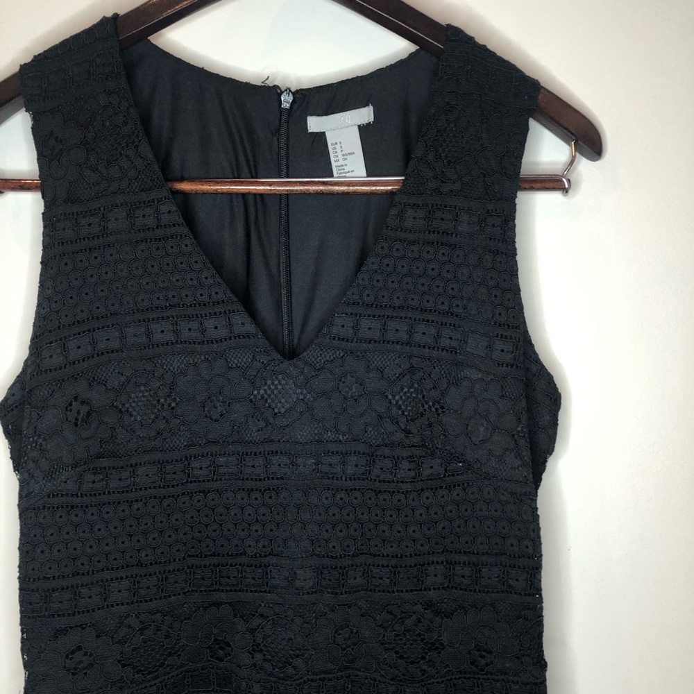 H&M black lace calf-length summer dress, small